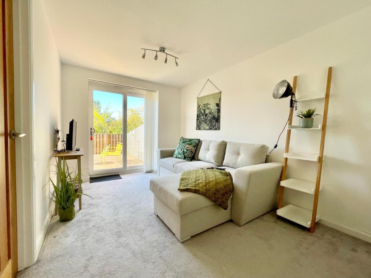 Aura Ground Floor Apartman York Kültér fotó
