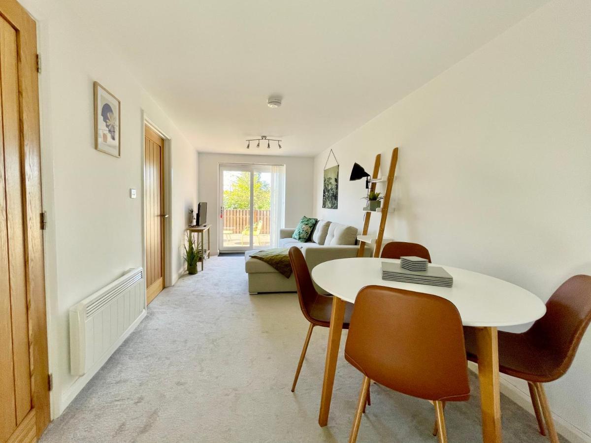 Aura Ground Floor Apartman York Kültér fotó